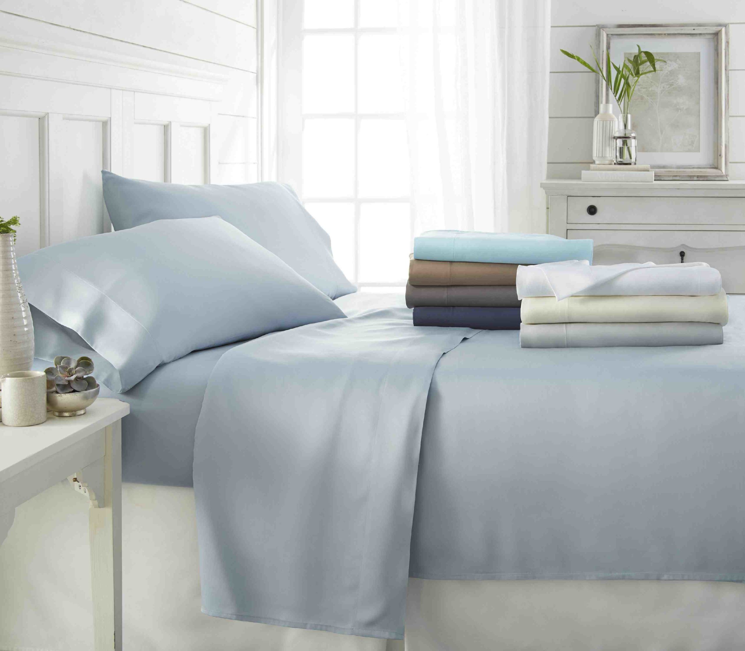 What happens if you wash bamboo sheets in hot water?