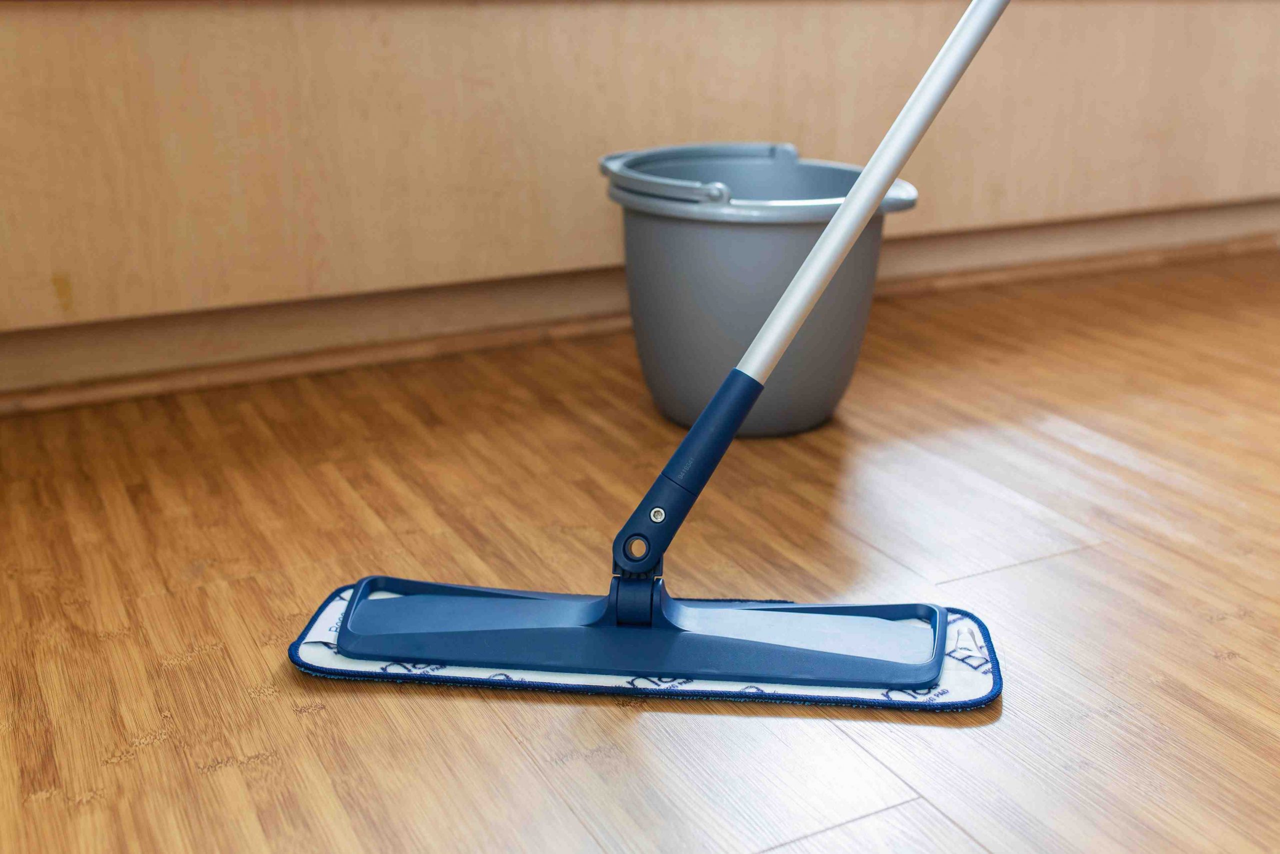 Are wet swiffers bad for hardwood floors?