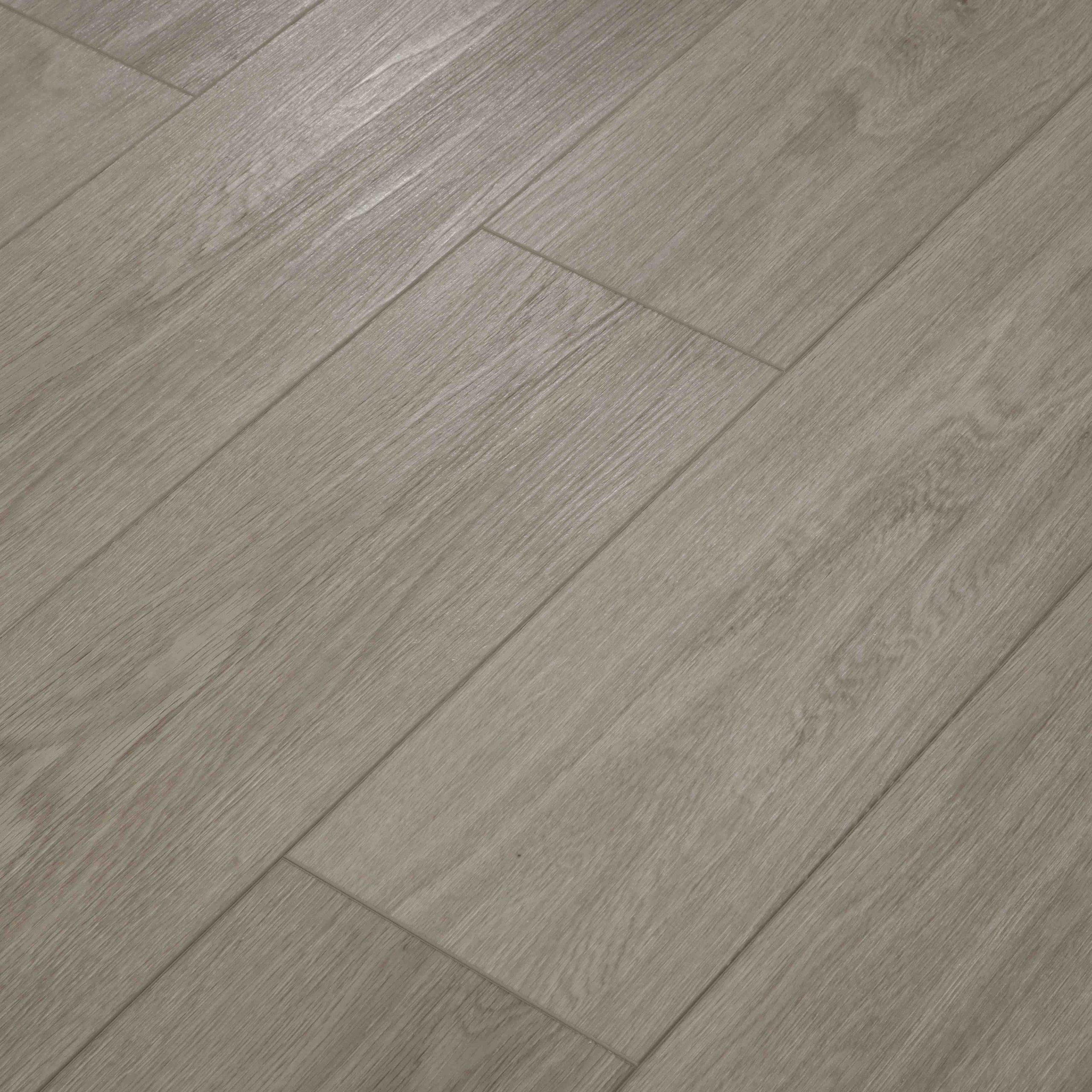 Are bamboo floors waterproof?