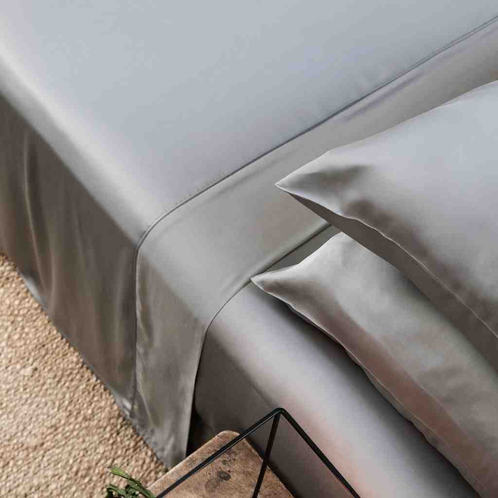 Are bamboo sheets bad for your hair?