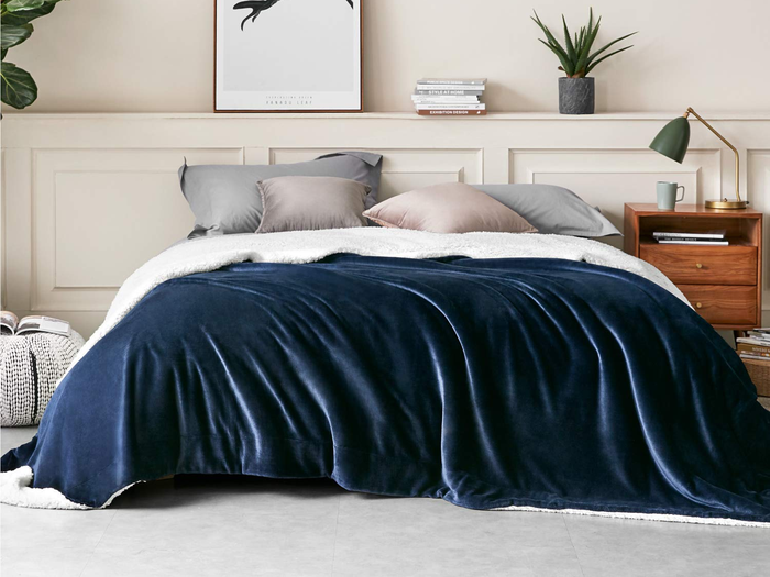 Are bamboo sheets cold in winter?
