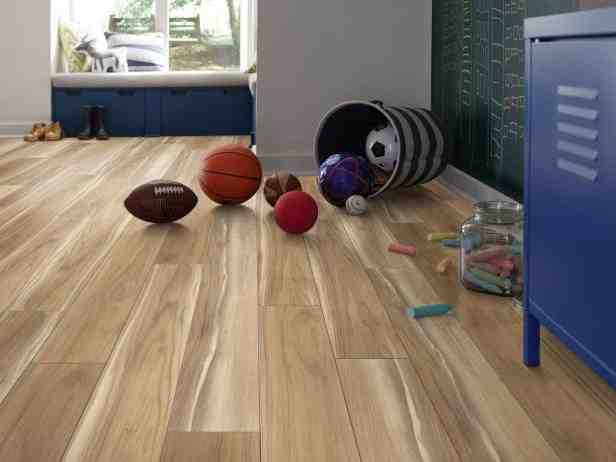 Does LVT scratch easy?