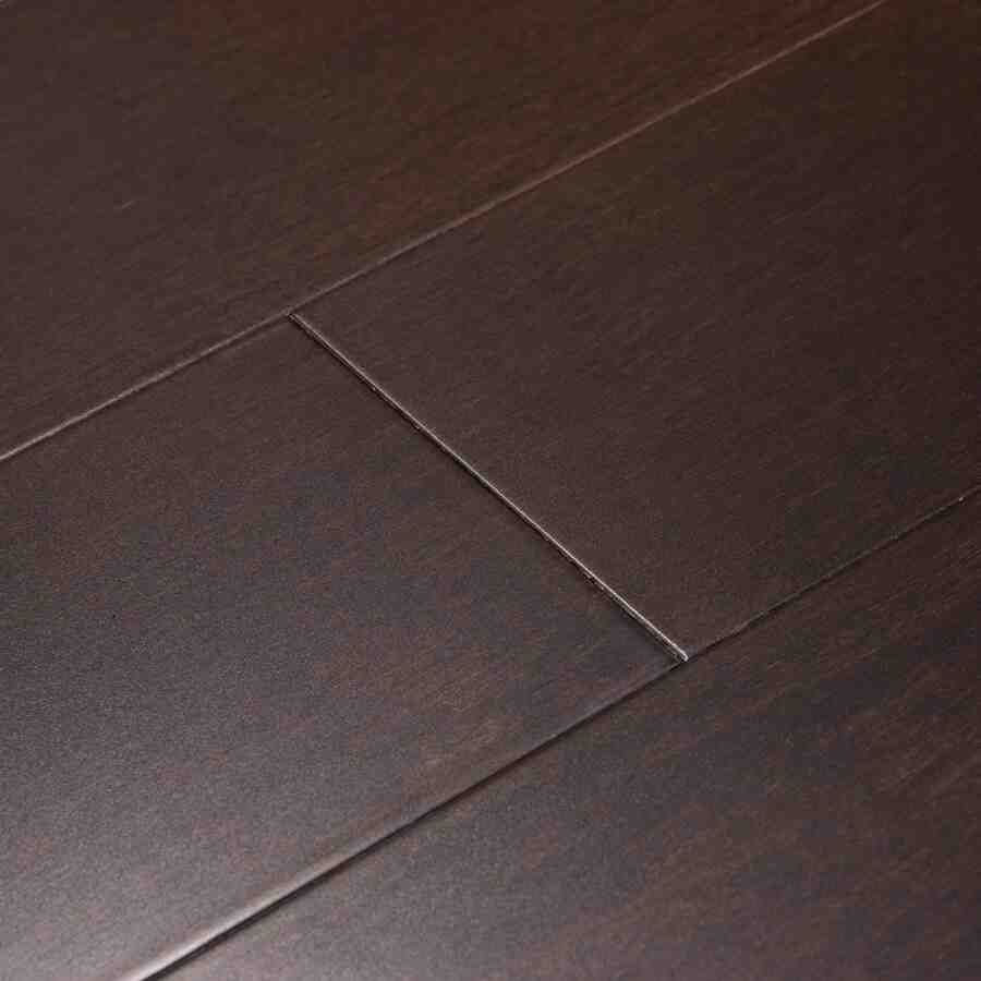 How many square feet is a 12x12 room?