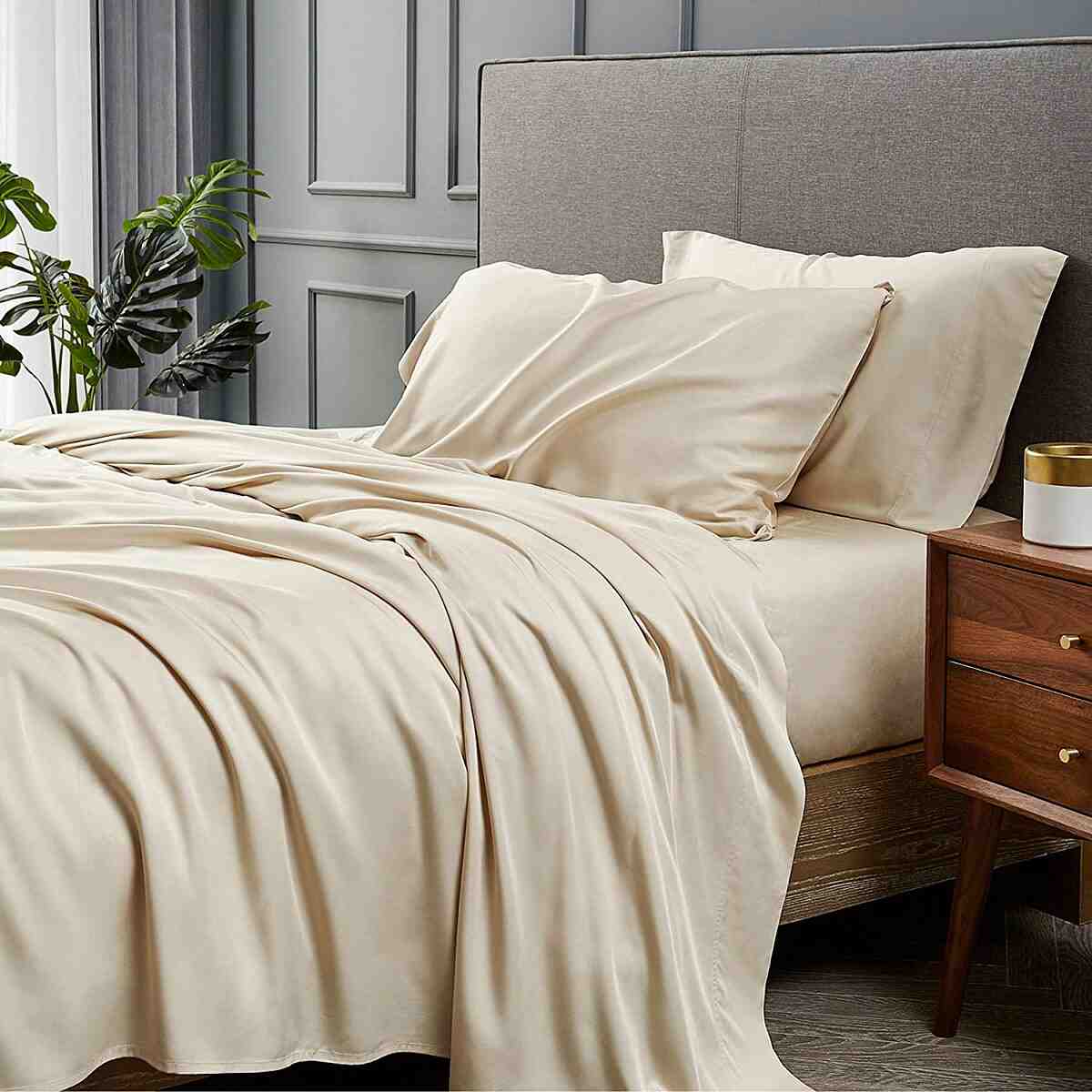 Is bamboo better than organic cotton?