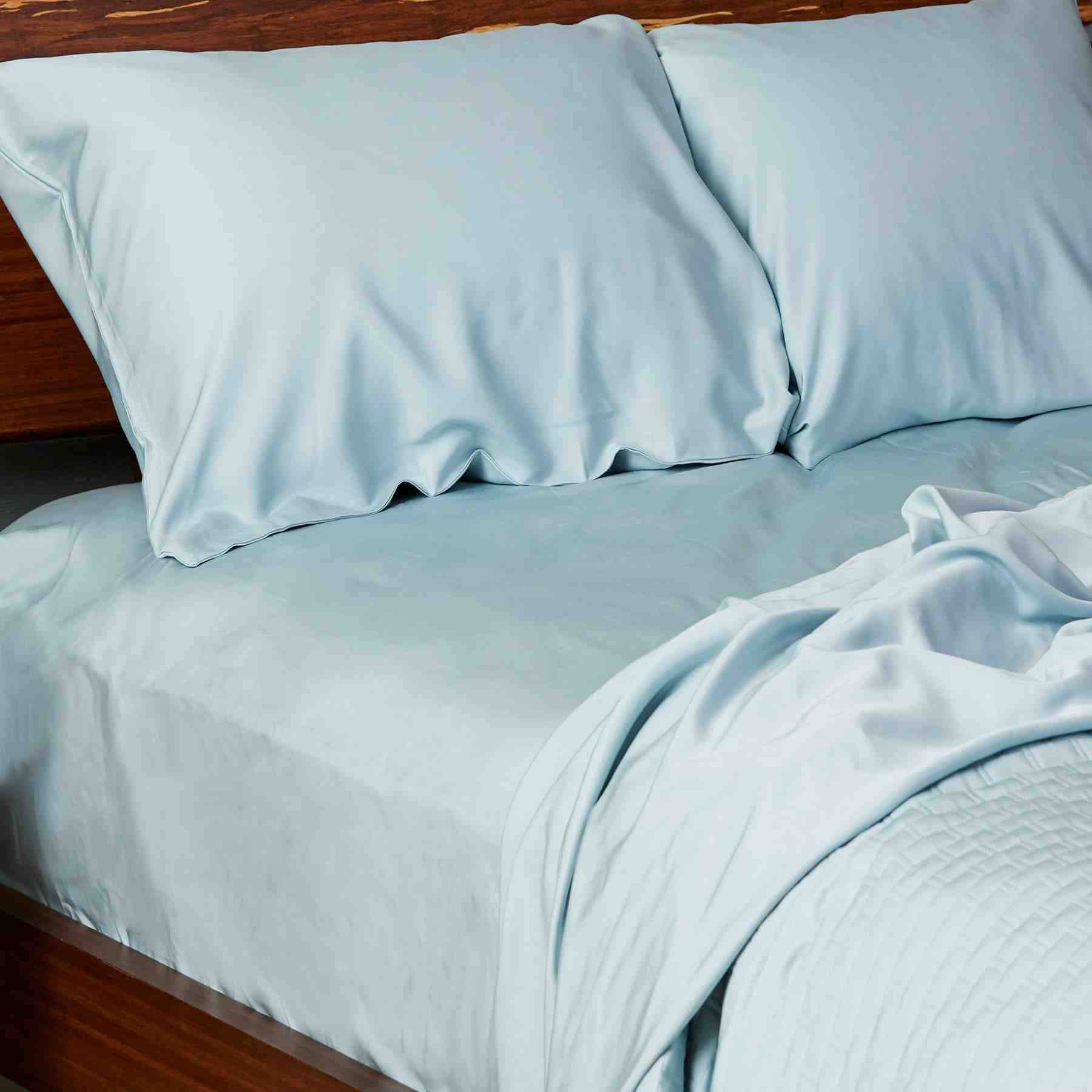 Is bamboo breathable like cotton?