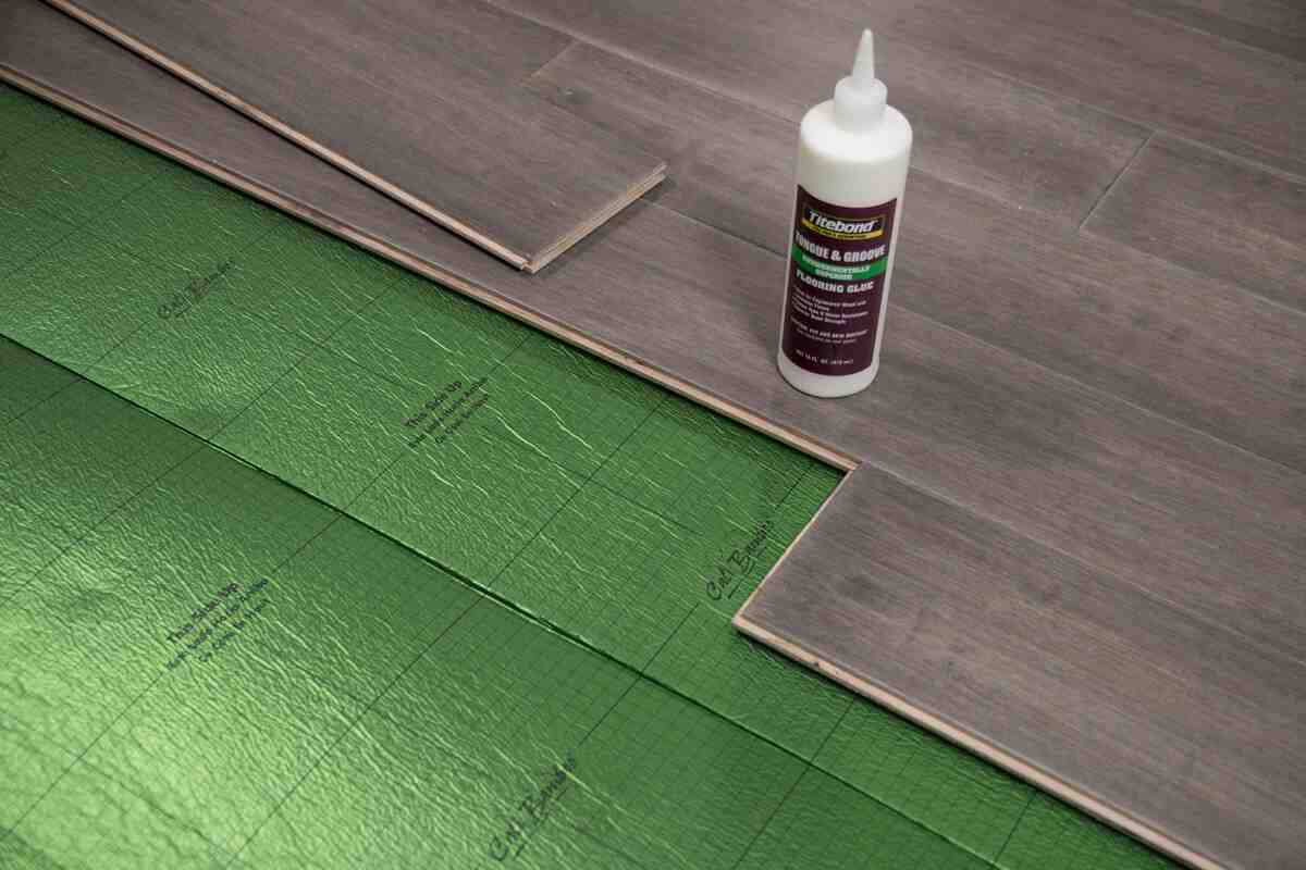 What color floors never go out of style?