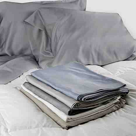 Are bamboo sheets stretchy?