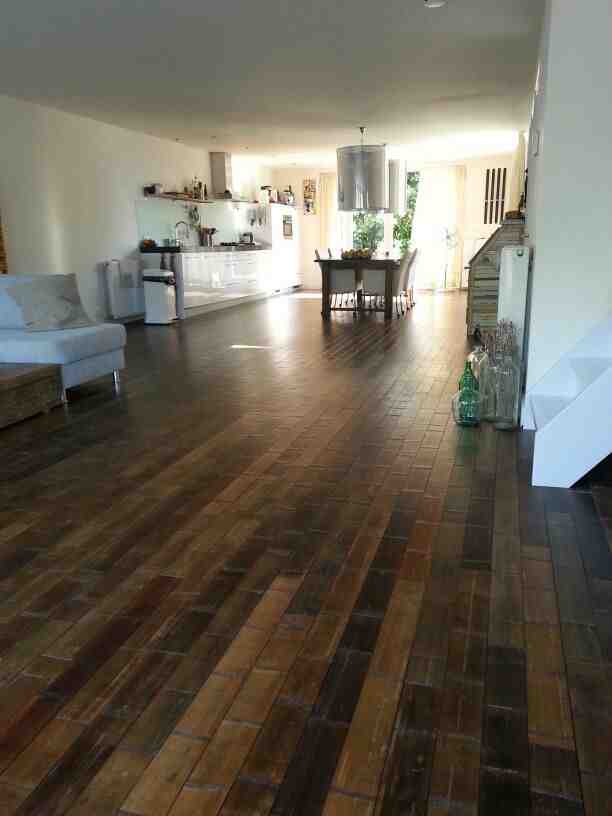 Is 10 mm laminate flooring good?
