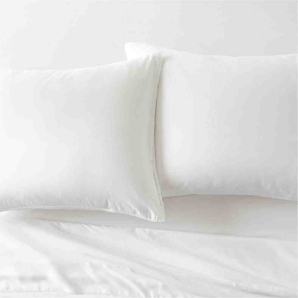 What happens if you wash bamboo sheets in hot water?