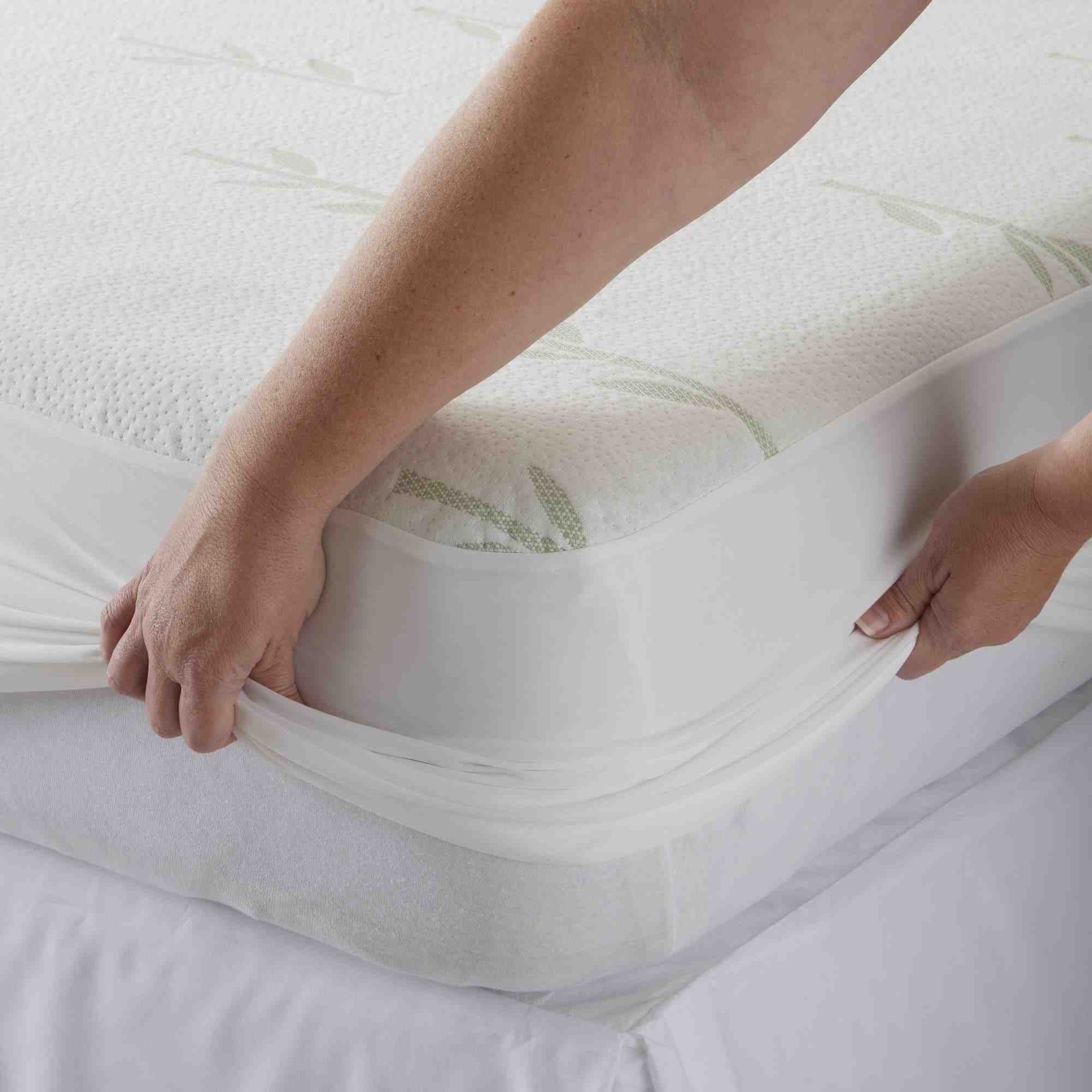 What is the best mattress for an elderly person?