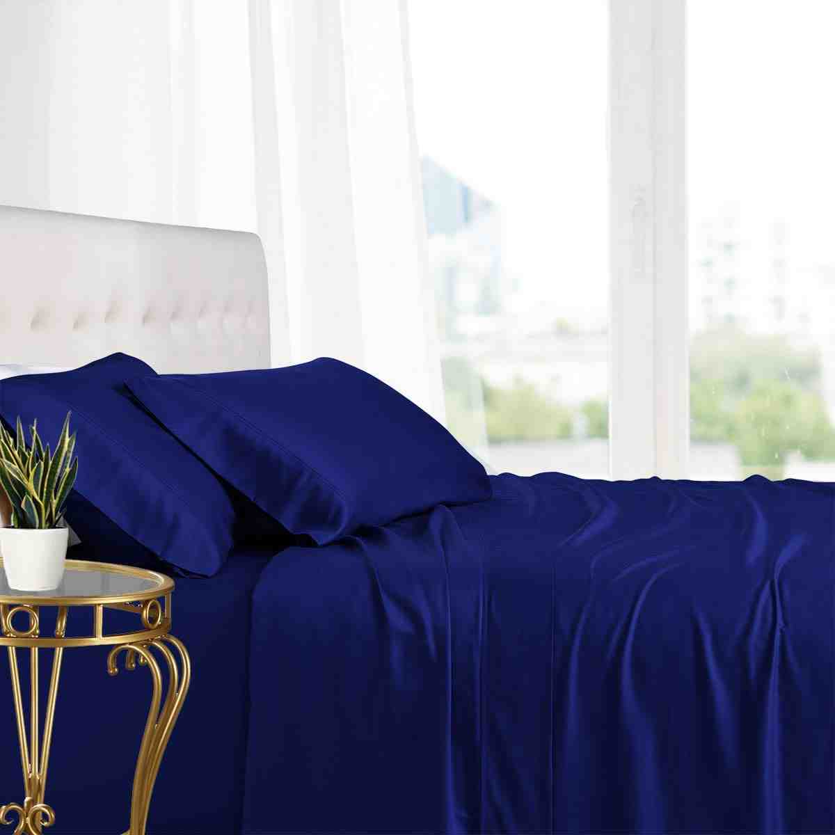 What is the difference between twin and twin XL comforter?