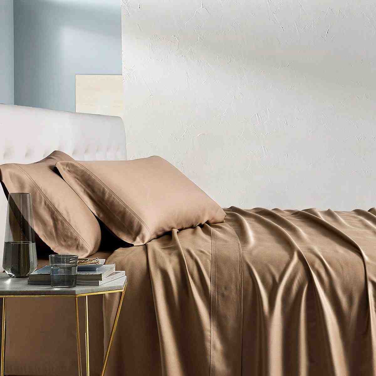 What kind of sheets do 5 star hotels use?