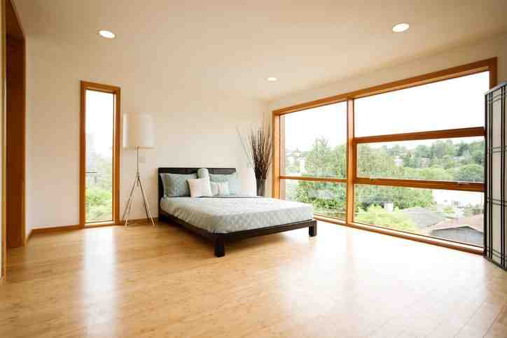 Can bamboo flooring be nailed down?