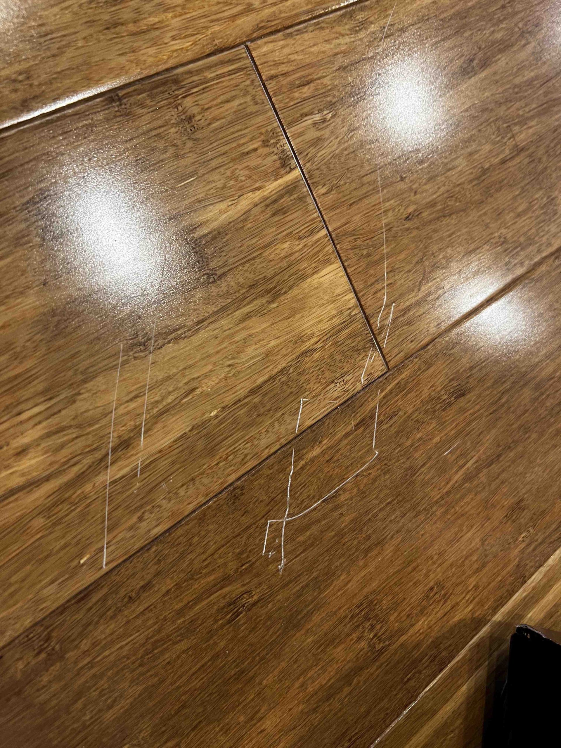 Can bamboo floors be painted?