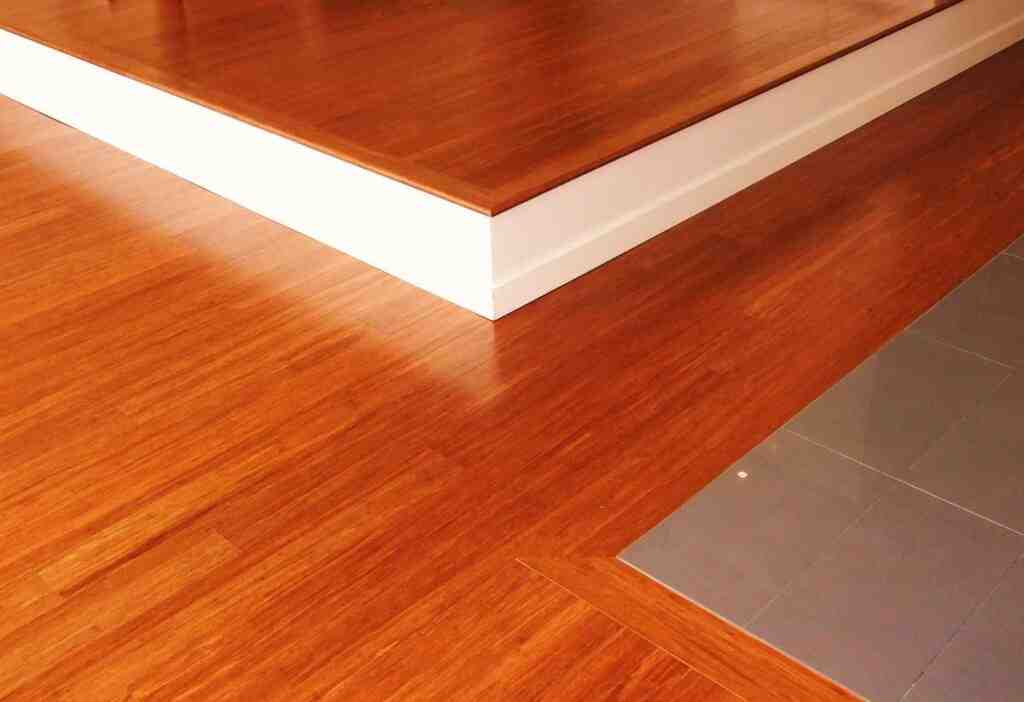 Can you stain a bamboo floor?