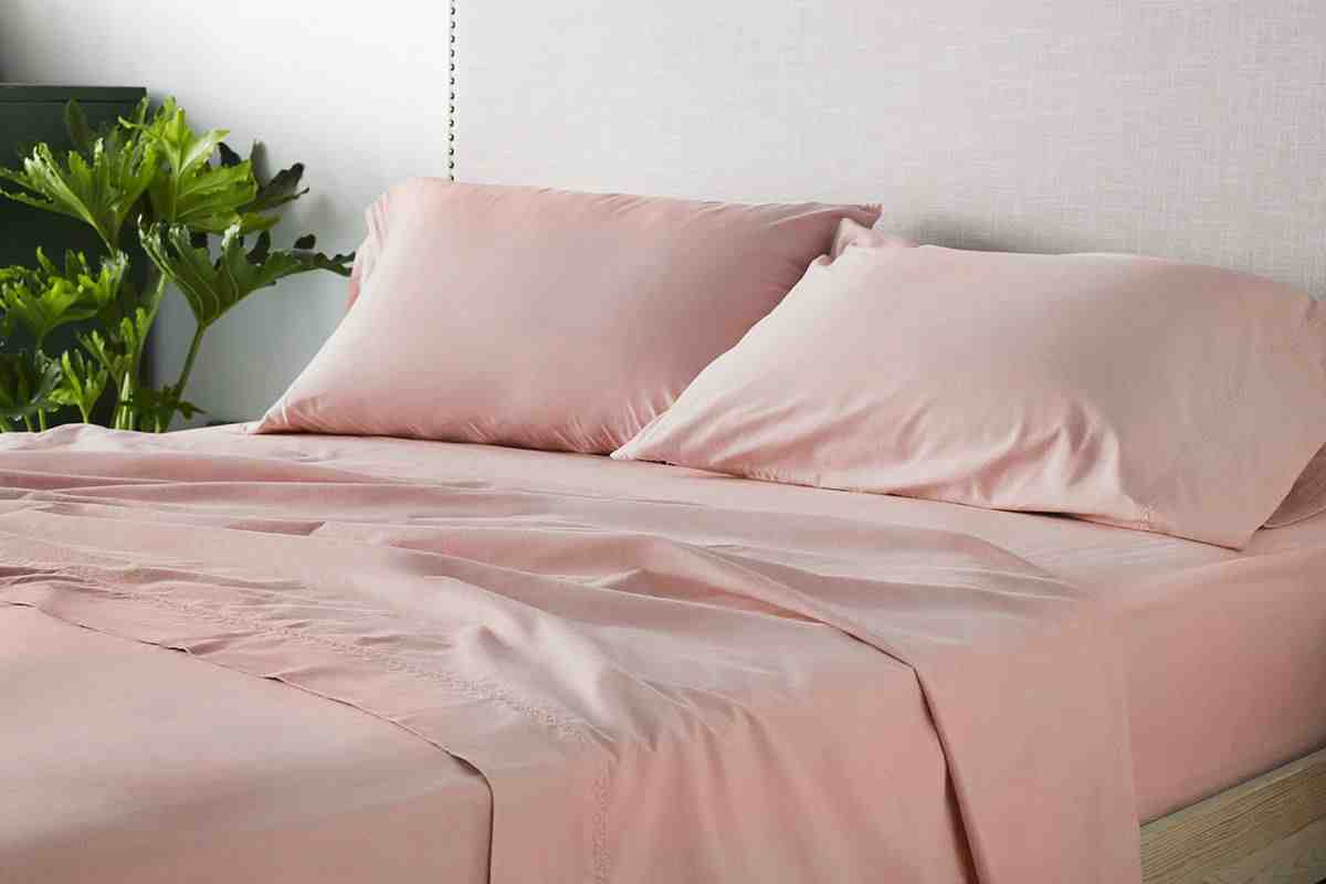 What is the best thread count for satin sheets?