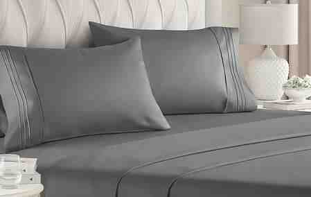 Do bamboo sheets help with hot flashes?