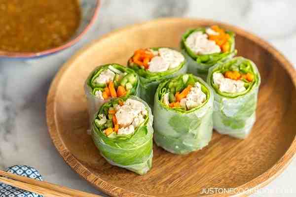 Are there different types of rice paper?