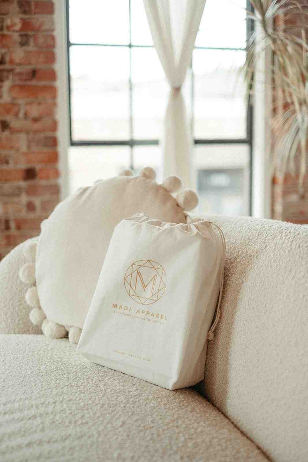 Do bamboo sheets smell?
