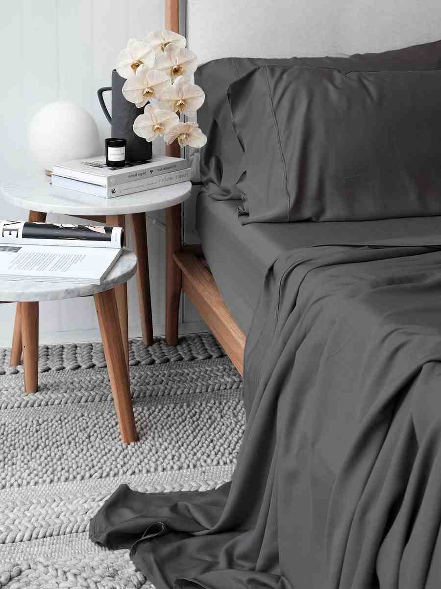 Which sheets are better bamboo or Egyptian?