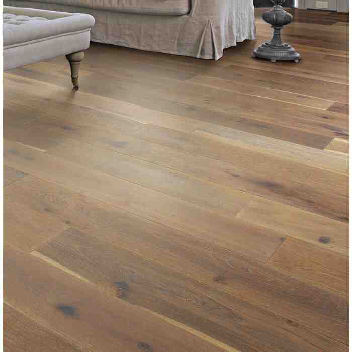 What is the most popular flooring for 2022?